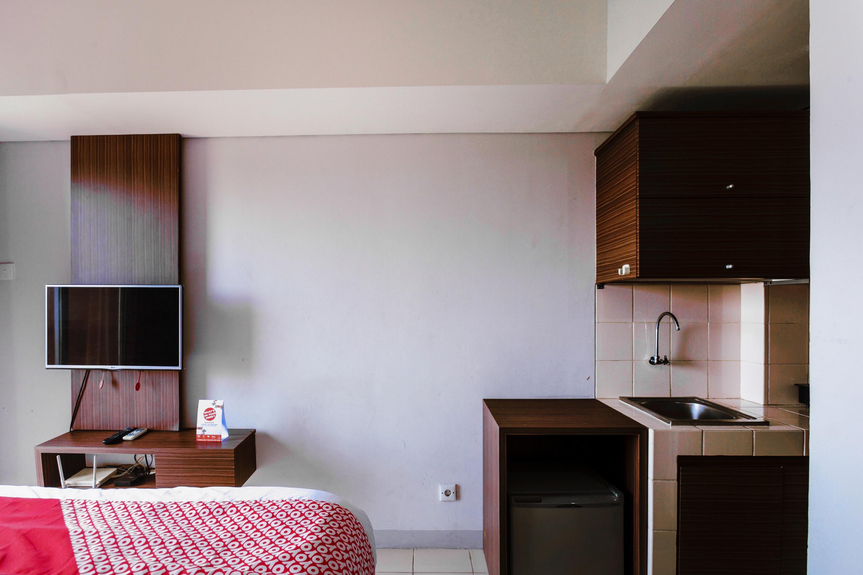 Oyo 2582 Apartemen Serpong Green View Tangerang Zewnętrze zdjęcie